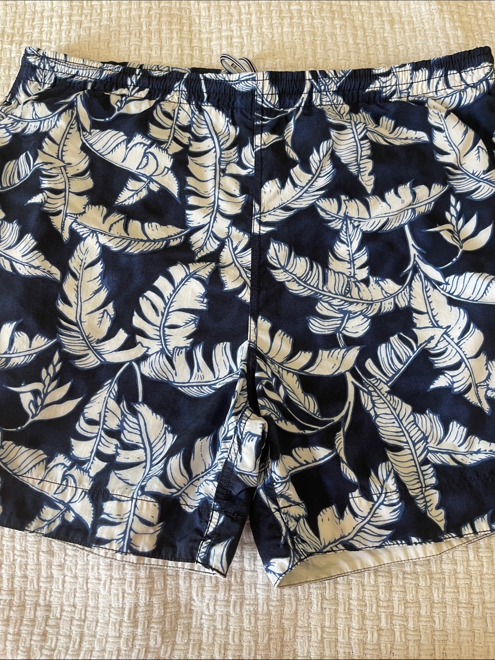 Nautica Navy Blue White Tropical Leaf Print Bermuda Shorts